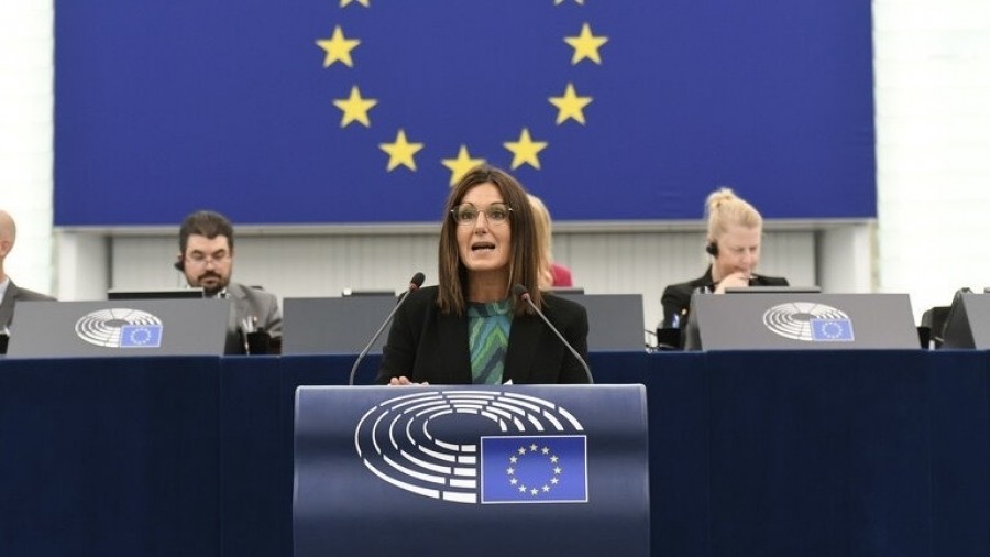 Oihane Agirregoitia da su voto crítico a la nueva Comisión Europea porque “no hay tiempo que perder” para trabajar en favor de la ciudadanía