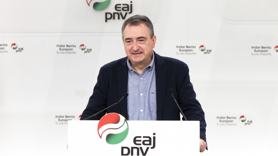 Aitor Esteban, Konstituzio egunean: “Euskal hiritargoaren ahotsa izaten jarraituko du EAJ-PNVk Euskadiren nazio aitortza lortzeko” 