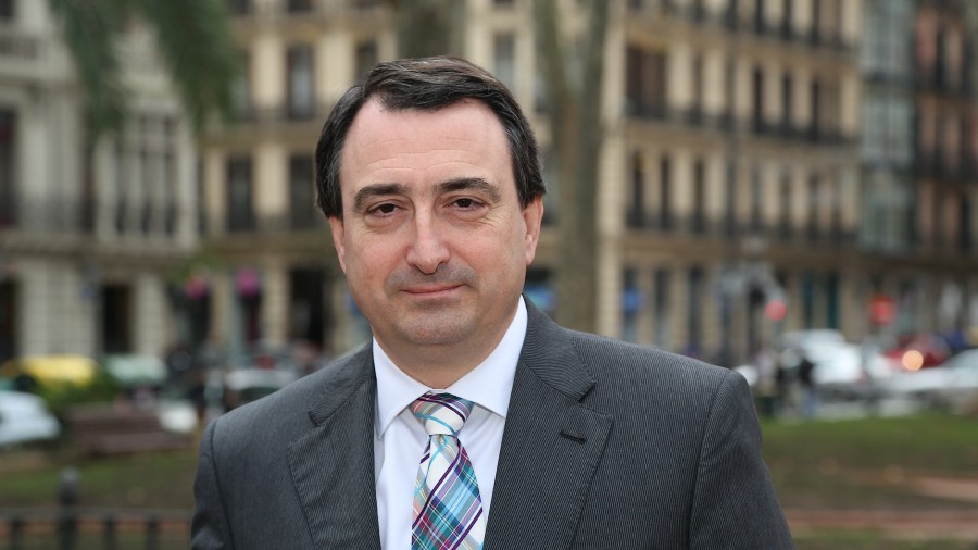 “No creemos a Ana Pastor. Ella anuncia el TAV para el 2020 pero no pone en los Presupuestos dinero suficiente para que esto sea así”