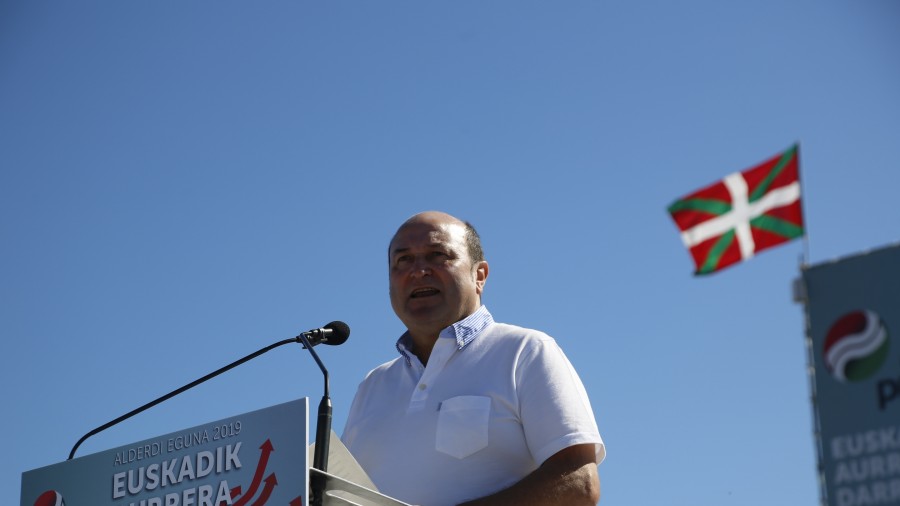 Euskadi ez da irla bat, baina Euskadi itzela da!