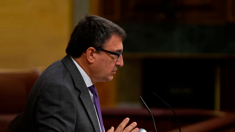 Esteban pide a Sánchez medidas estructurales para enfrentar el “preocupante panorama” económico