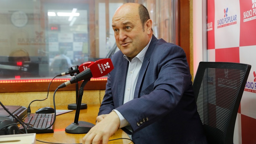 Ortuzar: “Miraremos la letra pequeña del pacto de pensiones y su afección a autónomos y cooperativas: estamos entre el 'sí' y la abstención”