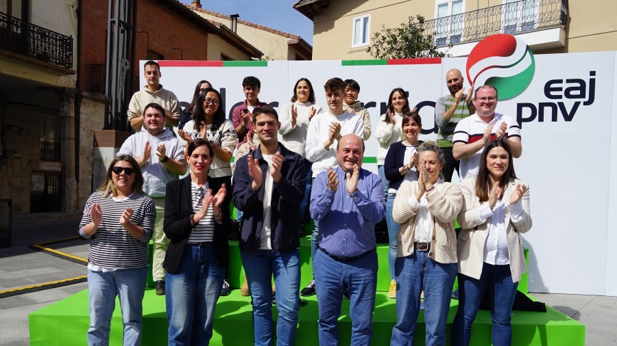 Ortuzar recuerda a Otegi que durante el 'procés' se mofaba del PNV y se hacía fotos con quien hoy pide para Catalunya un Concierto como el vasco