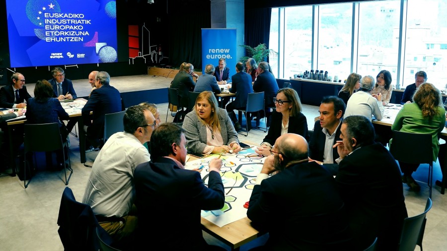 Aitor Esteban urtarrilaren 27an Bruselara bidaiatuko da, Euskadi-Europa agendan aurrera egitera begira Euskadiko klusterrek gaur egin dizkioten aldarrikapenak jaso ondoren 